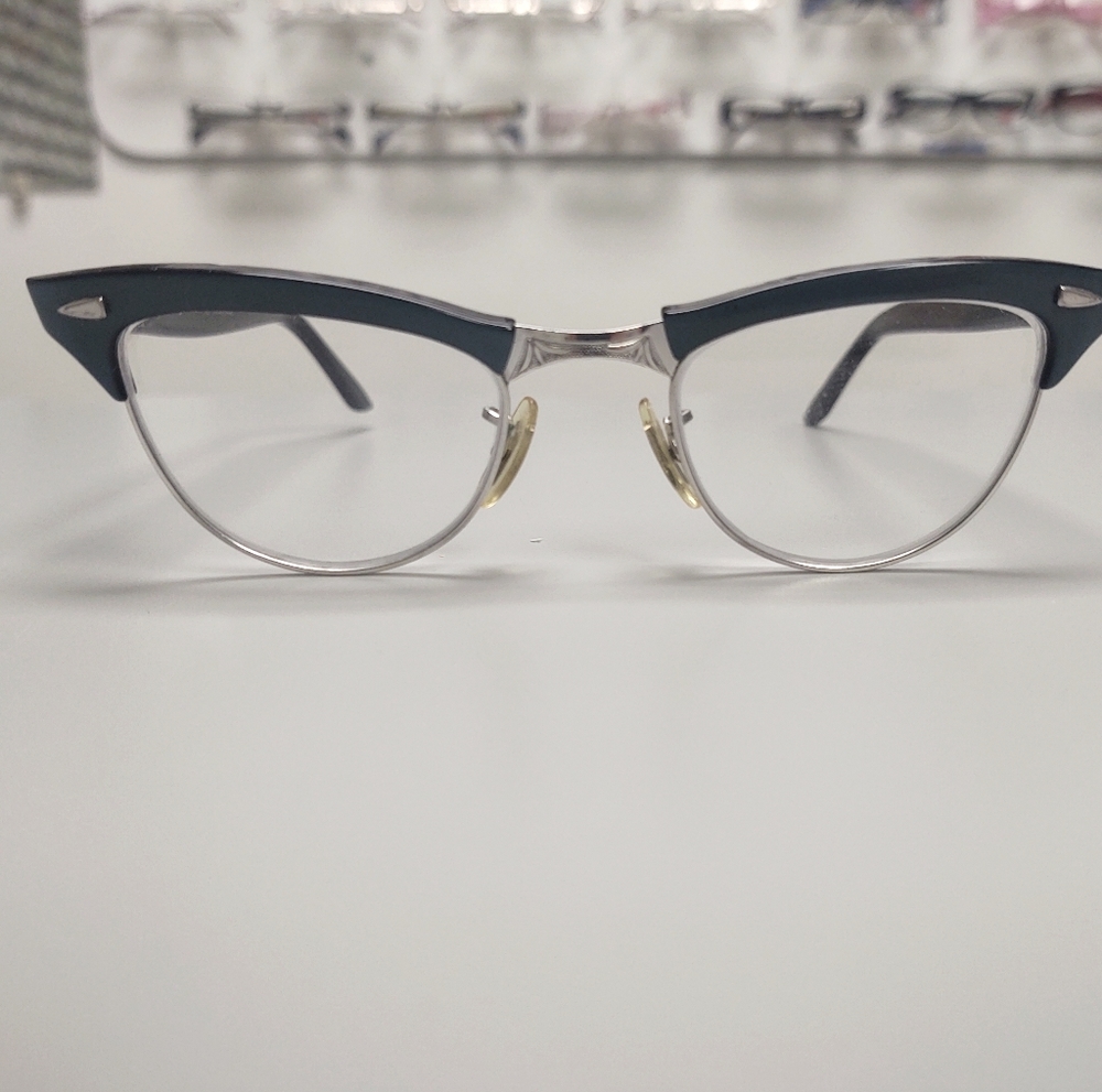 Vintage Cat Eye Glasses - image 1